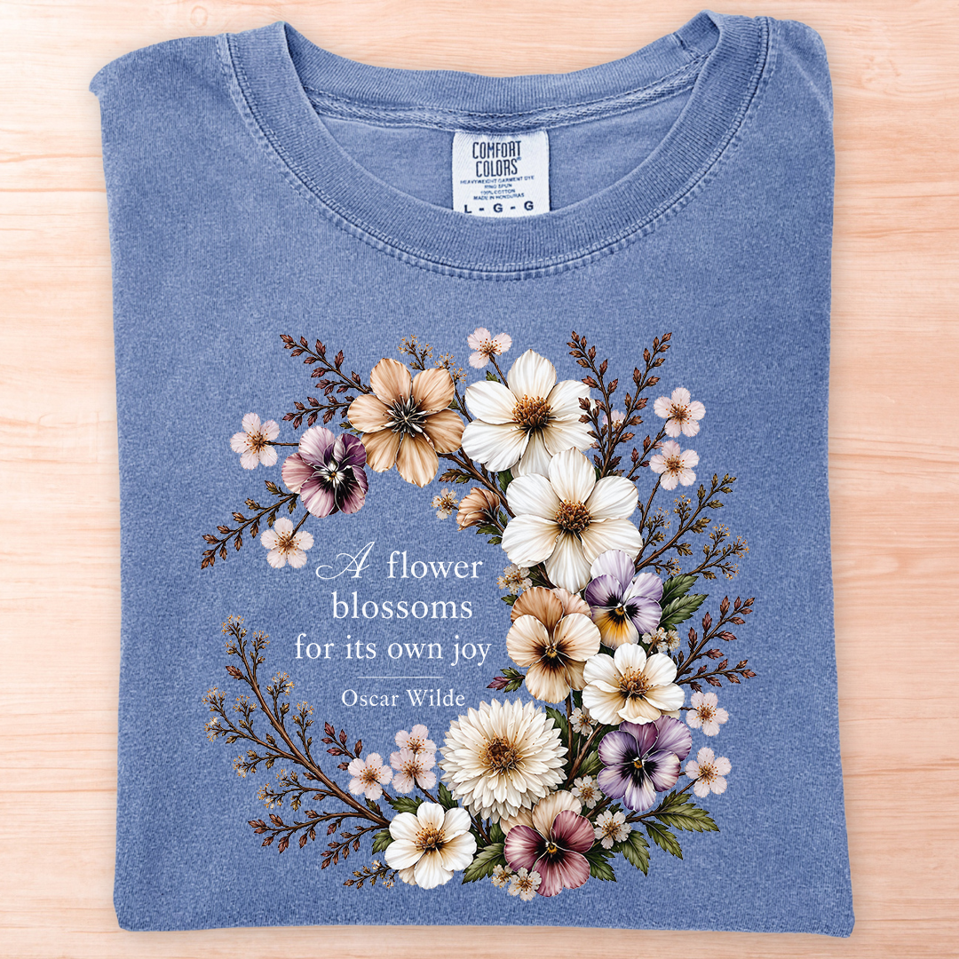 Wilde Flower Blossoms T-Shirt