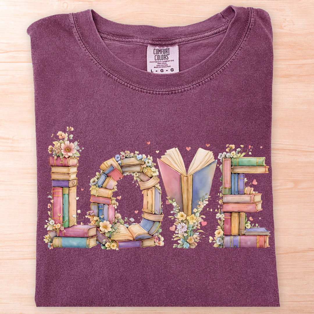 Love Books T-Shirt