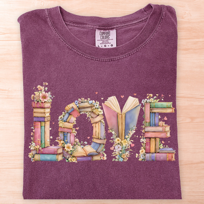 Love Books T-Shirt