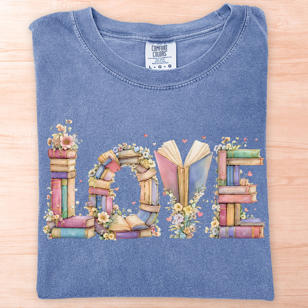 Love Books T-Shirt