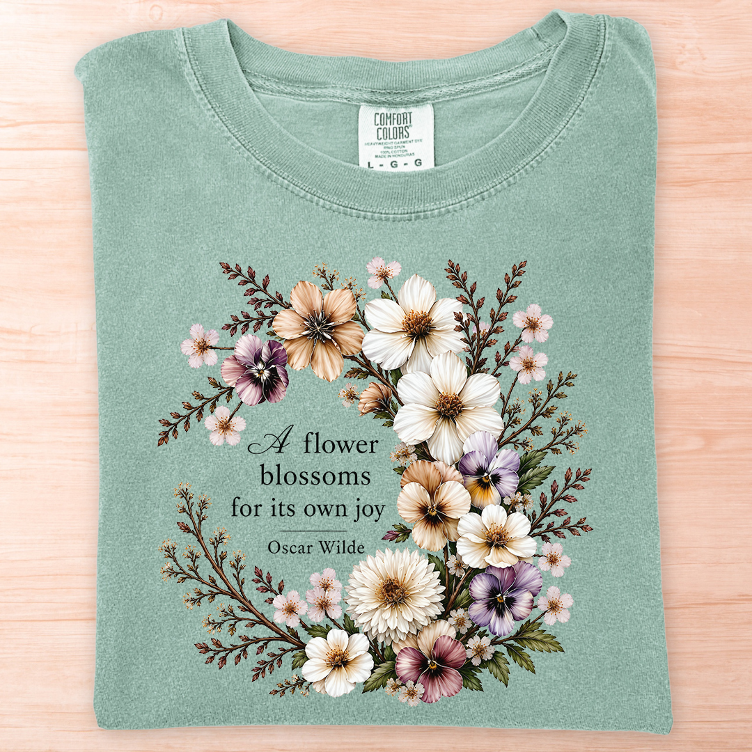 Wilde Flower Blossoms T-Shirt
