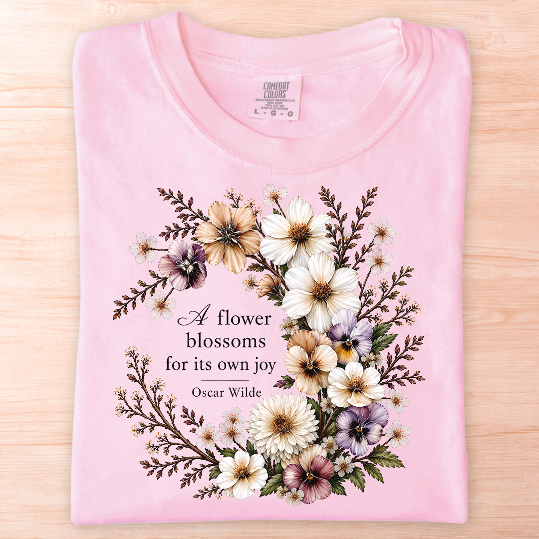 Wilde Flower Blossoms T-Shirt