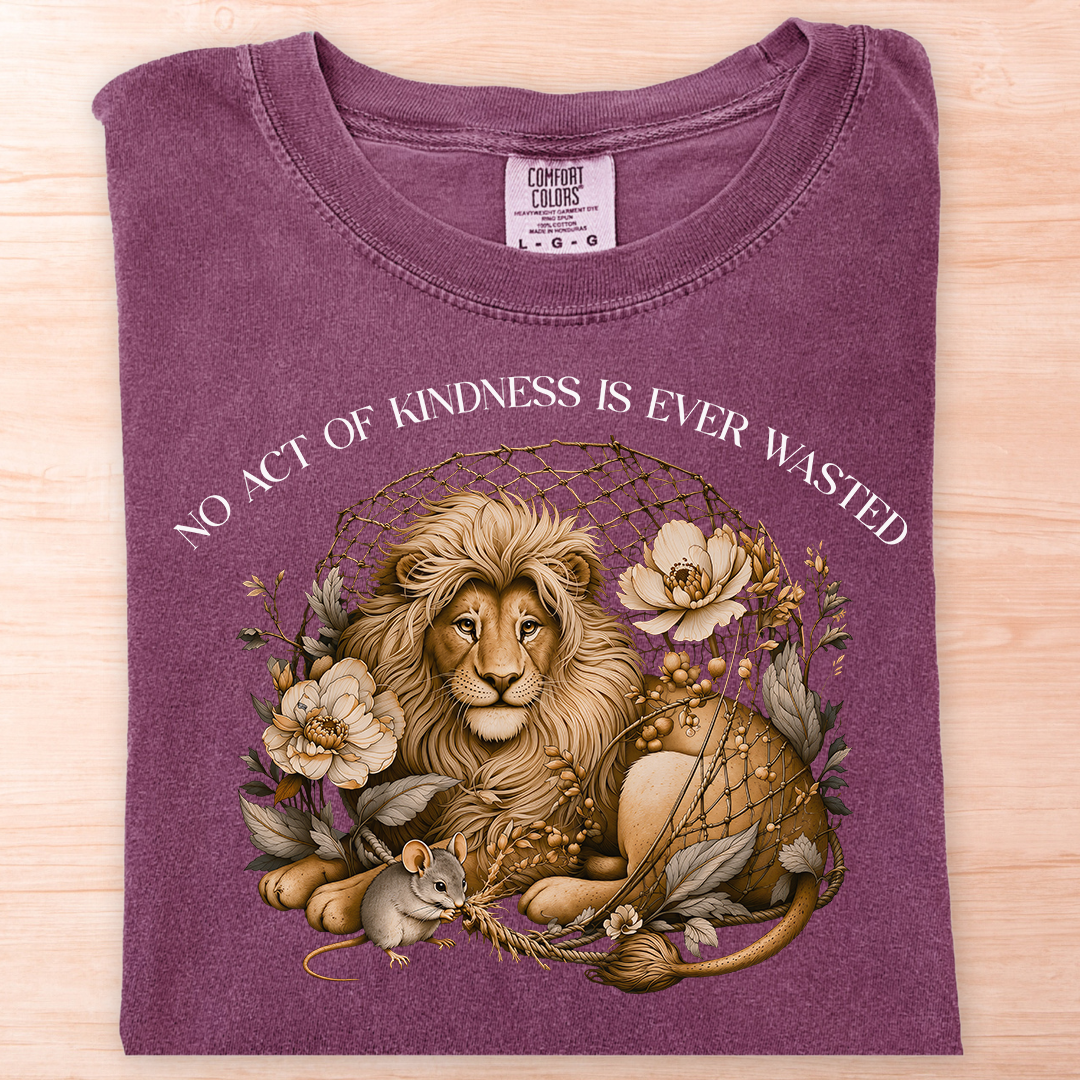 Lion and Mouse No Kindness Wasted T-Shirt